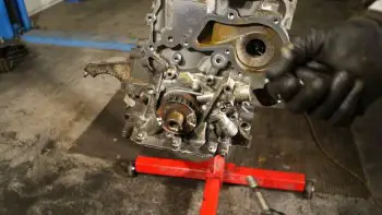 Ford 1.0L Turbo oil pump installation