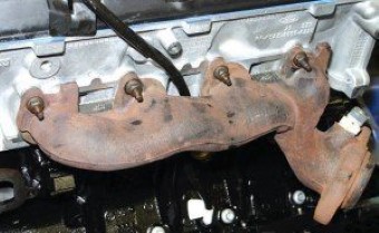 Ford 4.6L Exhaust Manifold installation