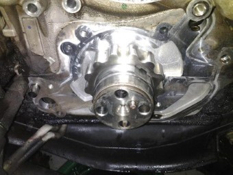 Ford 6.4L oil pump installation