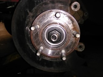 Mustang wheel hub